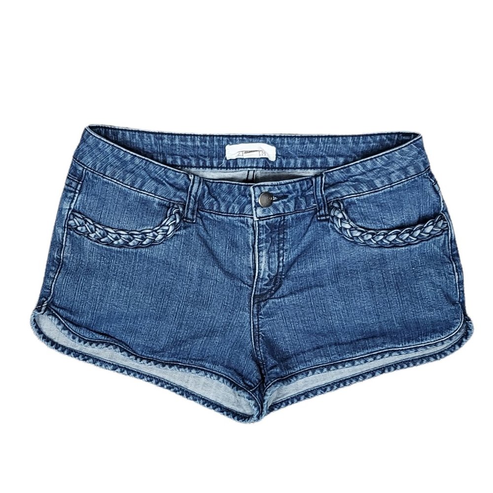 2.1 DENIM SHORT SHORTS WITH BRAIDED DETAIL POCKETS (29) - Picture 3 of 10